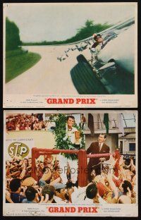 9g877 GRAND PRIX 2 LCs '67 Formula One race car driver James Garner on podium & in car!