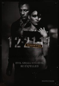 9k314 GIRL WITH THE DRAGON TATTOO teaser DS 1sh '11 Daniel Craig, Rooney Mara in title role!