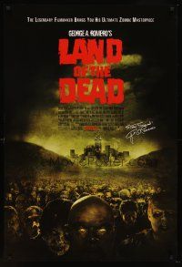 9k415 LAND OF THE DEAD advance DS 1sh '05 George Romero directed, mob of zombies!