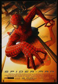 9k659 SPIDER-MAN advance DS 1sh '02 Tobey Maguire crawling up wall, Sam Raimi, Marvel Comics!