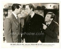 9r067 ARSENIC & OLD LACE 8x10 still '44 Raymond Massey between Cary Grant & Peter Lorre!