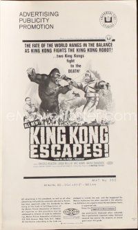 9s344 KING KONG ESCAPES pressbook '68 Ishiro Honda's Kingukongu no Gyakushu, cool monster images!