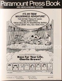 9s372 RACE FOR YOUR LIFE CHARLIE BROWN pressbook '77 Charles Schulz, art of Snoopy & Peanuts gang!