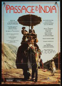 9t018 PASSAGE TO INDIA Dutch '85 David Lean, Alec Guinness, cool image of desert caravan!