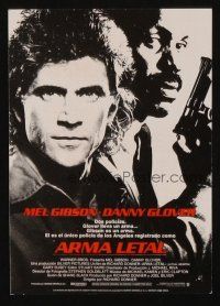 9z199 LETHAL WEAPON Spanish herald '87 great image of cop partners Mel Gibson & Danny Glover!