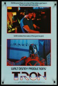 1b102 TRON English double crown '82 Jeff Bridges in arcade & David Warner as SARK!