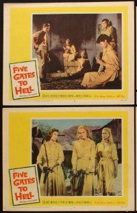 1f674 FIVE GATES TO HELL 6 LCs '59 James Clavell, Dolores Michaels, Patricia Owens, girls w/guns