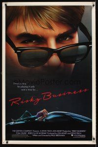 1g602 RISKY BUSINESS 1sh '83 classic close up artwork image of Tom Cruise in cool shades!