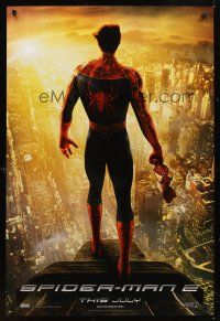 1g672 SPIDER-MAN 2 int'l teaser DS 1sh '04 superhero Tobey Maguire stands over city!