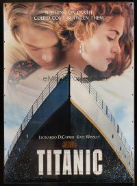 1j195 TITANIC DS laminated bus stop '97 DiCaprio, Kate Winslet, directed by James Cameron!