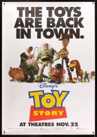 1j196 TOY STORY DS bus stop '95 Disney & Pixar cartoon, great image of Buzz, Woody & cast!