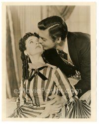 1m224 GONE WITH THE WIND 8x10 still '39 c/u of Clark Gable kissing Vivien Leigh on the cheek!