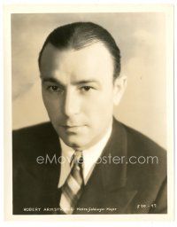 1m569 ROBERT ARMSTRONG 8x10 still '30s serious head & shoulders portrait wearing suit & tie!