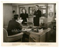 1m669 THEY WON'T BELIEVE ME 8x10 still '47 Robert Young watches Susan Hayward talk to man at desk!