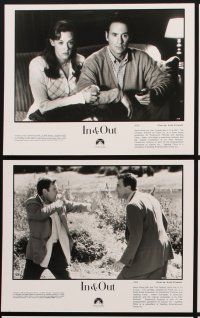 1x844 IN & OUT presskit w/ 7 stills '97 Kevin Kline, Joan Cusack, Matt Dillon, Debbie Reynolds!