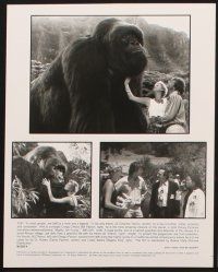 1x885 MIGHTY JOE YOUNG presskit w/ 5 stills '98 Charlize Theron, Bill Paxton & giant ape in L.A.!