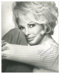 2a810 JANET LEIGH signed 8x10 REPRO still '90s great close up of the star still looking beautiful!