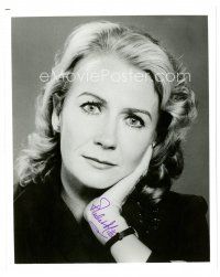 2a846 JULIET MILLS signed 8x10 REPRO still '80s head & shoulders c/u of the pretty English actress!