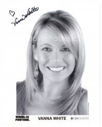 2a982 VANNA WHITE signed 8x10 REPRO still '90s head & shoulders c/u of the Wheel of Fortune hostess