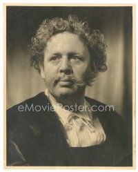 2a275 CHARLES LAUGHTON signed deluxe 8x10 still '36 head & shoulders portrait as Rembrandt!