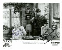2a395 TONY DANZA/JUDITH LIGHT signed 8x10 TV still '86 great close up from Who's the Boss!