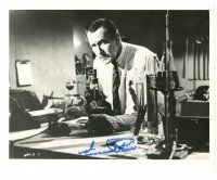 2a401 VINCENT PRICE signed 8x10 still '59 close up with microscope in his laboratory from The Bat!