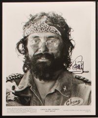 2a210 CHEECH & CHONG'S NEXT MOVIE signed presskit w/ 24 stills '80 by Tommy Chong on cover & still!