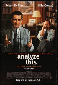 2c039 ANALYZE THIS video 1sh '99 psychiatrist Billy Crystal is analyzing gangster Robert DeNiro!