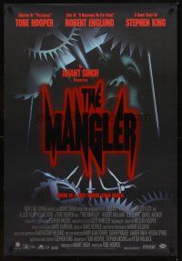 2c417 MANGLER video 1sh '95 Stephen King, Tobe Hooper, wild image of killer machine!