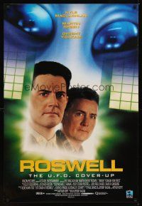 2c586 ROSWELL TV 1sh '94 cool image of Kyle MacLachlan & Martin Sheen, sci-fi!