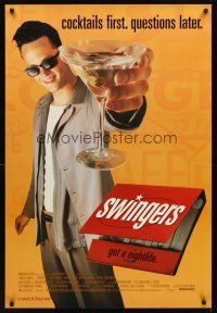 2c674 SWINGERS DS 1sh '96 Vince Vaughn, directed by Doug Liman, cocktails first, questions later!