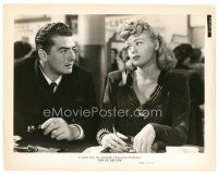 2g216 CRY OF THE CITY 8x10 still '48 Victor Mature stares at sexy young Shelley Winters!
