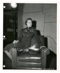 2g455 JET PILOT candid 8x10 key book still '57 Janet Leigh wearing her Russian uniform on chair!
