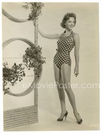 2g594 NATALIE WOOD 7.25x9.5 still '50s full-length portrait in sexy checkered bathing suit!
