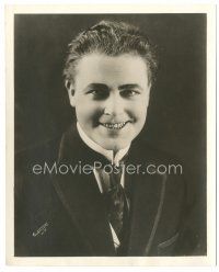 2g842 WILLIAM FAVERSHAM deluxe 8x10 still '30s head & shoulders close up with a toothy smile!