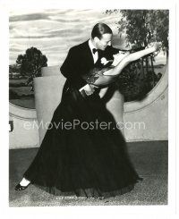 2g855 YOU WERE NEVER LOVELIER 8x10 still '42 c/u Fred Astaire dipping Rita Hayworth during dance!