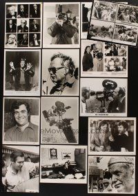 2h116 LOT OF 17 8X10 DIRECTOR CANDID STILLS '70s-90s great images on set with cameras + more!
