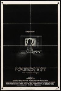 2j668 POLTERGEIST style B 1sh '82 Tobe Hooper, classic, they're here, Heather O'Rourke by TV!