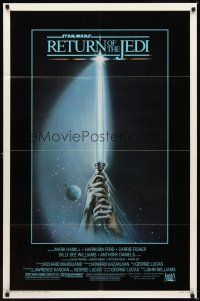2j701 RETURN OF THE JEDI 1sh '83 George Lucas classic, great art of hands holding lightsaber!