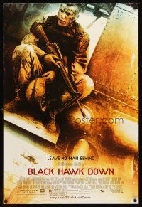 2t099 BLACK HAWK DOWN DS 1sh '01 Ridley Scott, Josh Hartnett in helicopter!