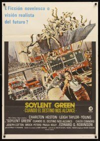 2r252 SOYLENT GREEN Spanish '73 art of Charlton Heston trying to escape riot control by Solie!