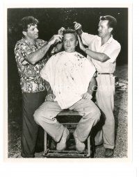 2s498 KENTUCKIAN candid 8x10 still '55 Burt Lancaster & makeup man give haircut to producer!