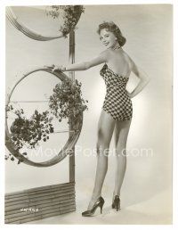 2s641 NATALIE WOOD 7.25x9.5 still 50s full-length portrait in sexy checkered bathing suit!