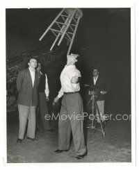 2s922 VITTORIO GASSMAN candid 8x10 still '54 balancing a stool on his chin on the set of Rhapsody!