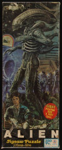 3a595 ALIEN 250 piece jigsaw puzzle '79 Ridley Scott sci-fi monster classic, cool art!
