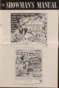 3a850 LOVE-SLAVES OF THE AMAZONS pressbook '57 sexy barely-dressed female native throwing spear!