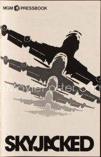 3a946 SKYJACKED pressbook '72 Charlton Heston, Yvette Mimieux, cool art of Boeing 707 airplane!