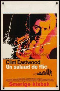 2y040 DIRTY HARRY Belgian '71 great c/u of Clint Eastwood pointing gun, Don Siegel crime classic!