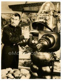 3c292 FORBIDDEN PLANET 7.25x9.5 still '56 great close up of Walter Pidgeon & Robby the Robot