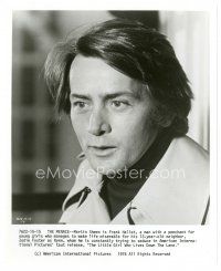 3c609 MARTIN SHEEN 8x10 still '76 as creepy neighbor from The Little Girl Who Lives Down the Lane!